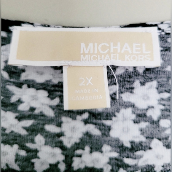 Michael Kors Women's Wrap Blouse Cotton/Modal Black/White Floral 2XL - Picture 3 of 16